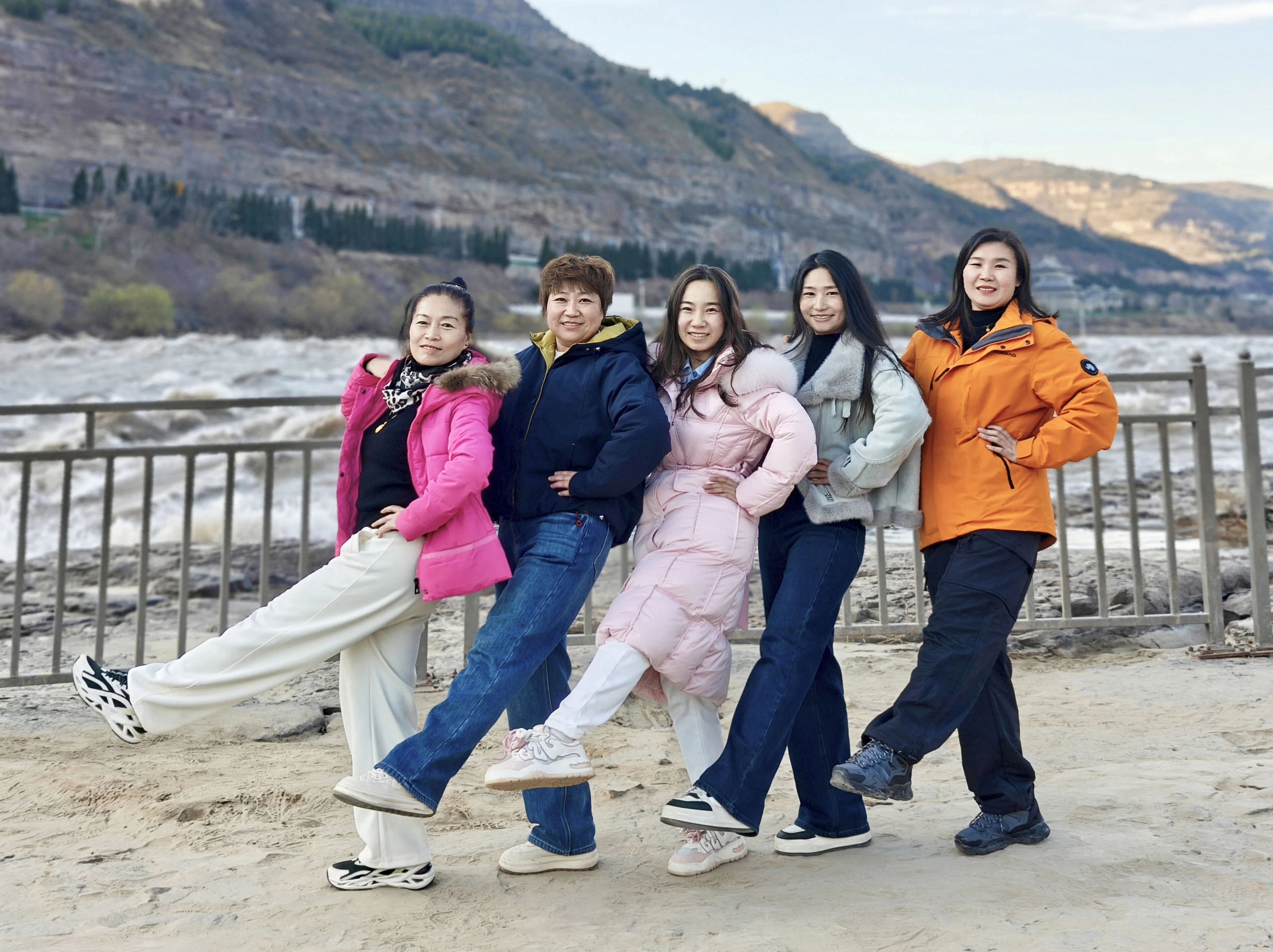 1763968119387557.jpg 微信圖片_2025-11-24_150753_186.jpg